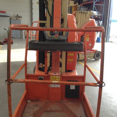 JLG TOUCAN 10E